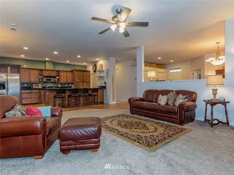 1536 NW 33rd Way, Camas, WA 98607 photo 13