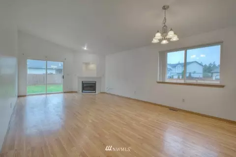 19504 71st Ave E, Spanaway, WA 98387 photo 2
