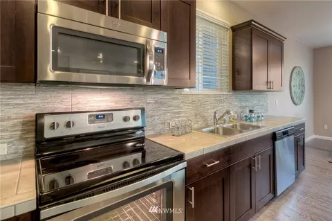 20221 19th Ave E, Spanaway, WA 98387 photo 4