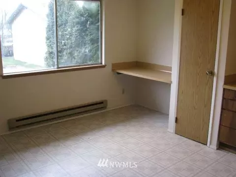 15914 52nd St E, Sumner, WA 98390 photo 4