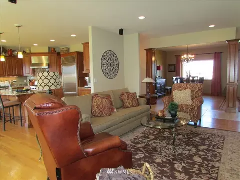 681 Macleay Rd, Sequim, WA 98382 photo 3