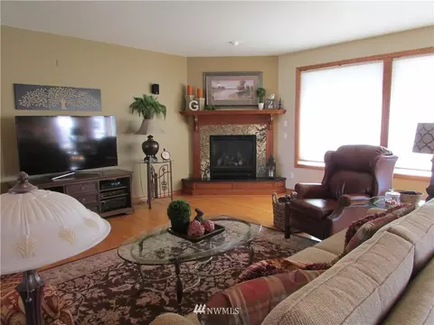 681 Macleay Rd, Sequim, WA 98382 photo 4