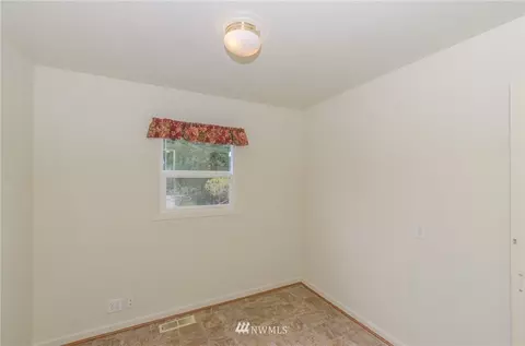 812 E Main St, Centralia, WA 98531 photo 14