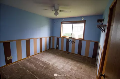 1815 Garfield St, Enumclaw, WA 98022 photo 13