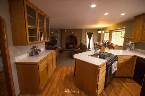 1815 Garfield St, Enumclaw, WA 98022 photo 7