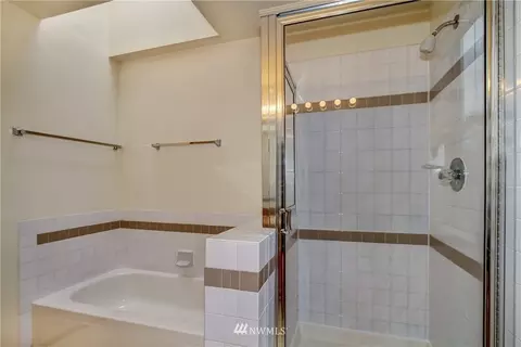 528 212th St SW, Bothell, WA 98021 photo 14