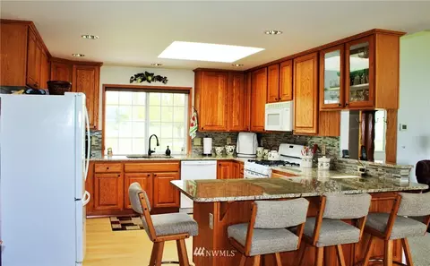 72 John Carl Rd, Sequim, WA 98382 photo 4
