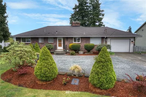5009 View Dr, Everett, WA 98203 photo 1