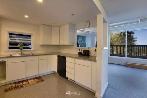 438 24th Ave E, Seattle, WA 98112 photo 8