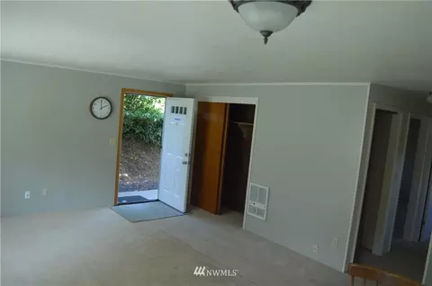 730 Cowlitz St, South Bend, WA 98586 photo 3