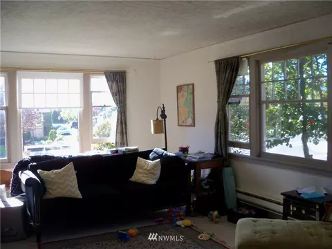 1303 Hoyt Ave, Everett, WA 98201 photo 11