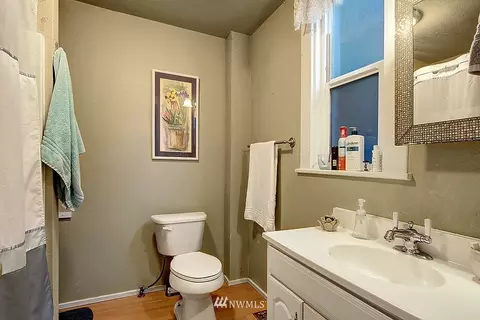 2315 Rockefeller Ave, Everett, WA 98201 photo 8