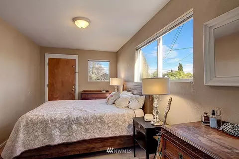 2315 Rockefeller Ave, Everett, WA 98201 photo 7