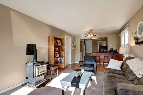 2315 Rockefeller Ave, Everett, WA 98201 photo 6