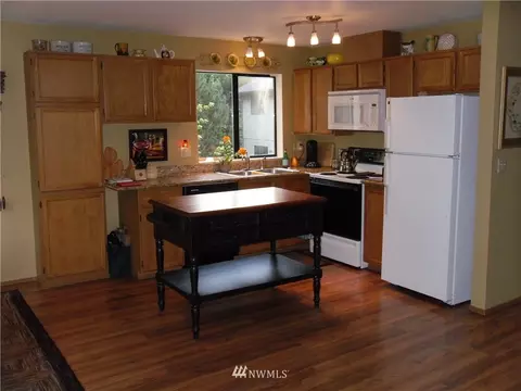 1230 221st Pl SW, Bothell, WA 98021 photo 5