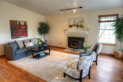 1906 Melvin Ave, Everett, WA 98203 photo 3
