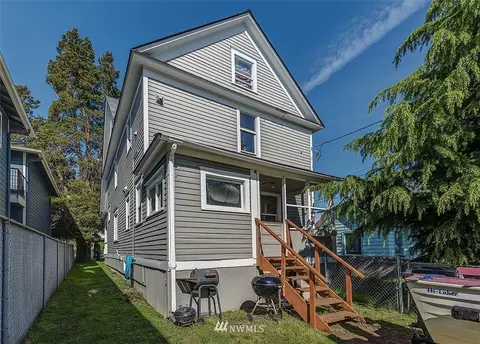 3323 Rucker Ave, Everett, WA 98201 photo 2