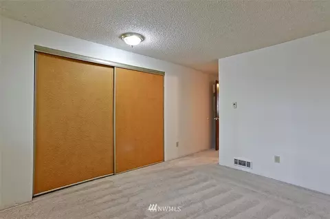 12906 8th Ave W #E303, Everett, WA 98204 photo 12