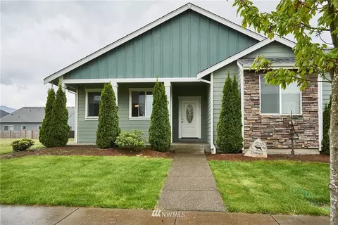 410 Bondgard Ave E, Enumclaw, WA 98022 photo 1