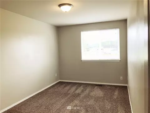 1935 Cole St, Enumclaw, WA 98022 photo 17