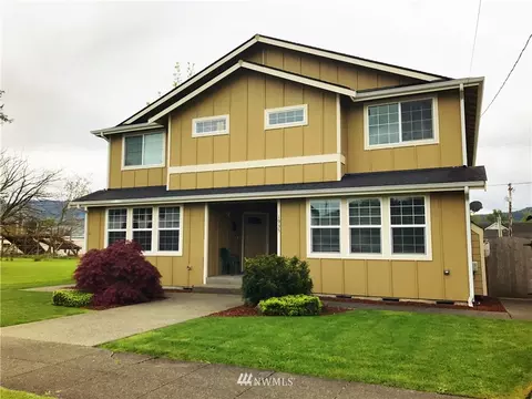 1935 Cole St, Enumclaw, WA 98022 photo 3