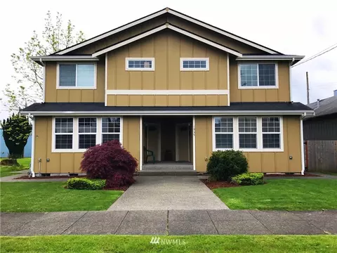 1935 Cole St, Enumclaw, WA 98022 photo 1