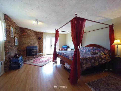 442 W Hammond St, Sequim, WA 98382 photo 14