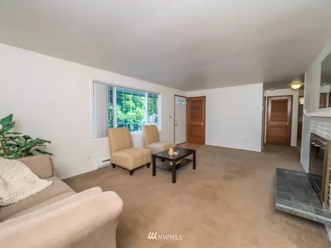 908 Wetmore Ave, Everett, WA 98201 photo 3
