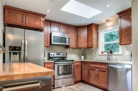24130 7th Ave W, Bothell, WA 98021 photo 5