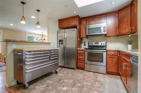 24130 7th Ave W, Bothell, WA 98021 photo 4