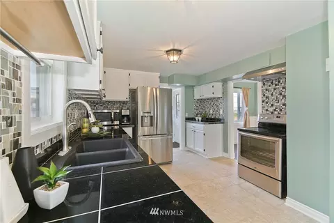 3223 Oakes Ave, Everett, WA 98201 photo 9