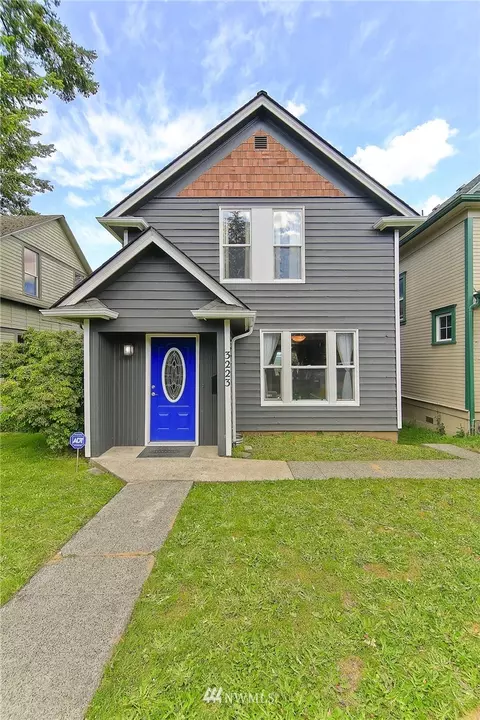 3223 Oakes Ave, Everett, WA 98201 photo 1