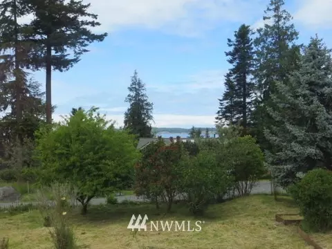 204 Spruce St, Eastsound, WA 98245 photo 2