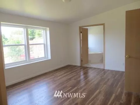 204 Spruce St, Eastsound, WA 98245 photo 12