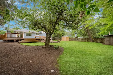8804 NE 203rd Pl, Bothell, WA 98011 photo 25