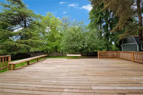 8804 NE 203rd Pl, Bothell, WA 98011 photo 24