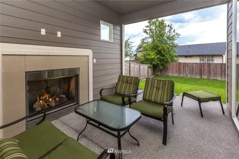 305 Balmer St SW, Orting, WA 98360 photo 3