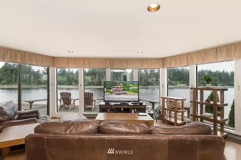 131 E Wilkes Rd, Grapeview, WA 98546 photo 8