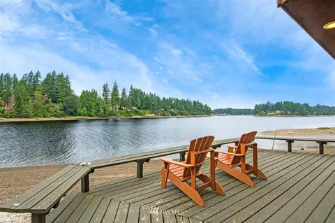 131 E Wilkes Rd, Grapeview, WA 98546 photo 1