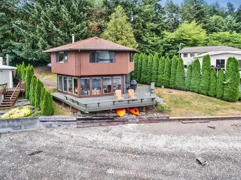 131 E Wilkes Rd, Grapeview, WA 98546 photo 3