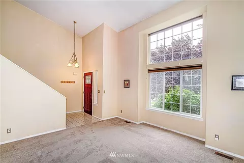 8916 W Mall Dr, Everett, WA 98208 photo 3