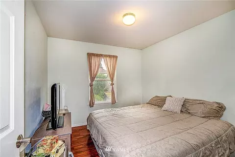8916 W Mall Dr, Everett, WA 98208 photo 15