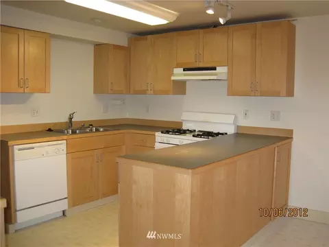 3725 Rockefeller Ave, Everett, WA 98201 photo 17