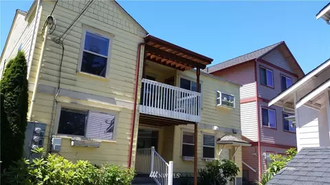 3725 Rockefeller Ave, Everett, WA 98201 photo 4