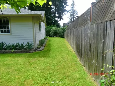 11721 2nd Dr SE, Everett, WA 98208 photo 3