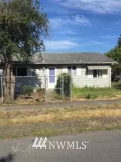290 W Spruce St, Sequim, WA 98382 photo 4