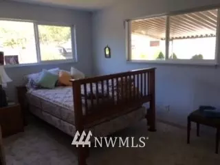290 W Spruce St, Sequim, WA 98382 photo 9
