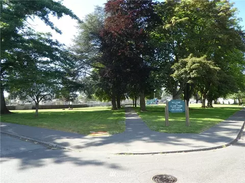 2010 25th St, Everett, WA 98201 photo 19