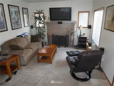 2010 25th St, Everett, WA 98201 photo 15