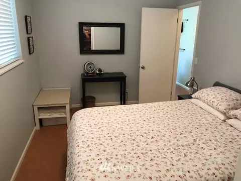 403 E Allen Ave, Chelan, WA 98816 photo 9